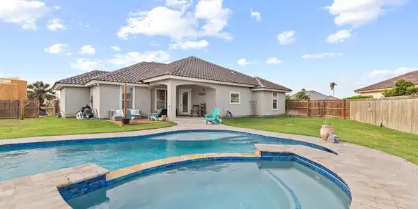 128 Sea Grape Ln., Laguna Vista TX 78578