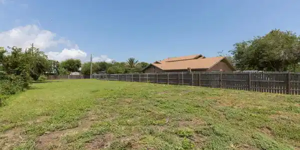 207 Mesquite Dr., Laguna Vista TX 78578