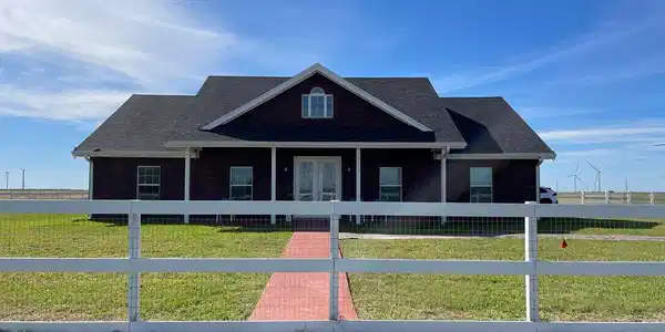 21504 Paredes Line Rd., Rio Hondo TX 78583