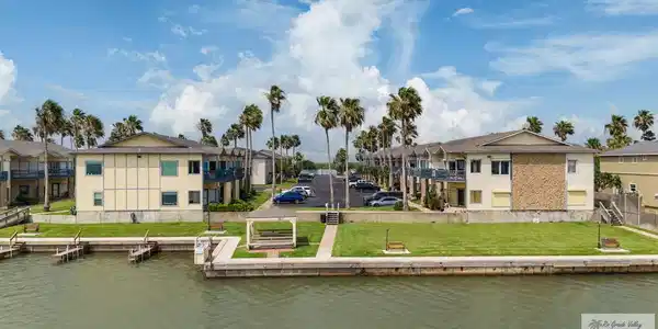 77 Santa Isabel, Laguna Vista TX 78578