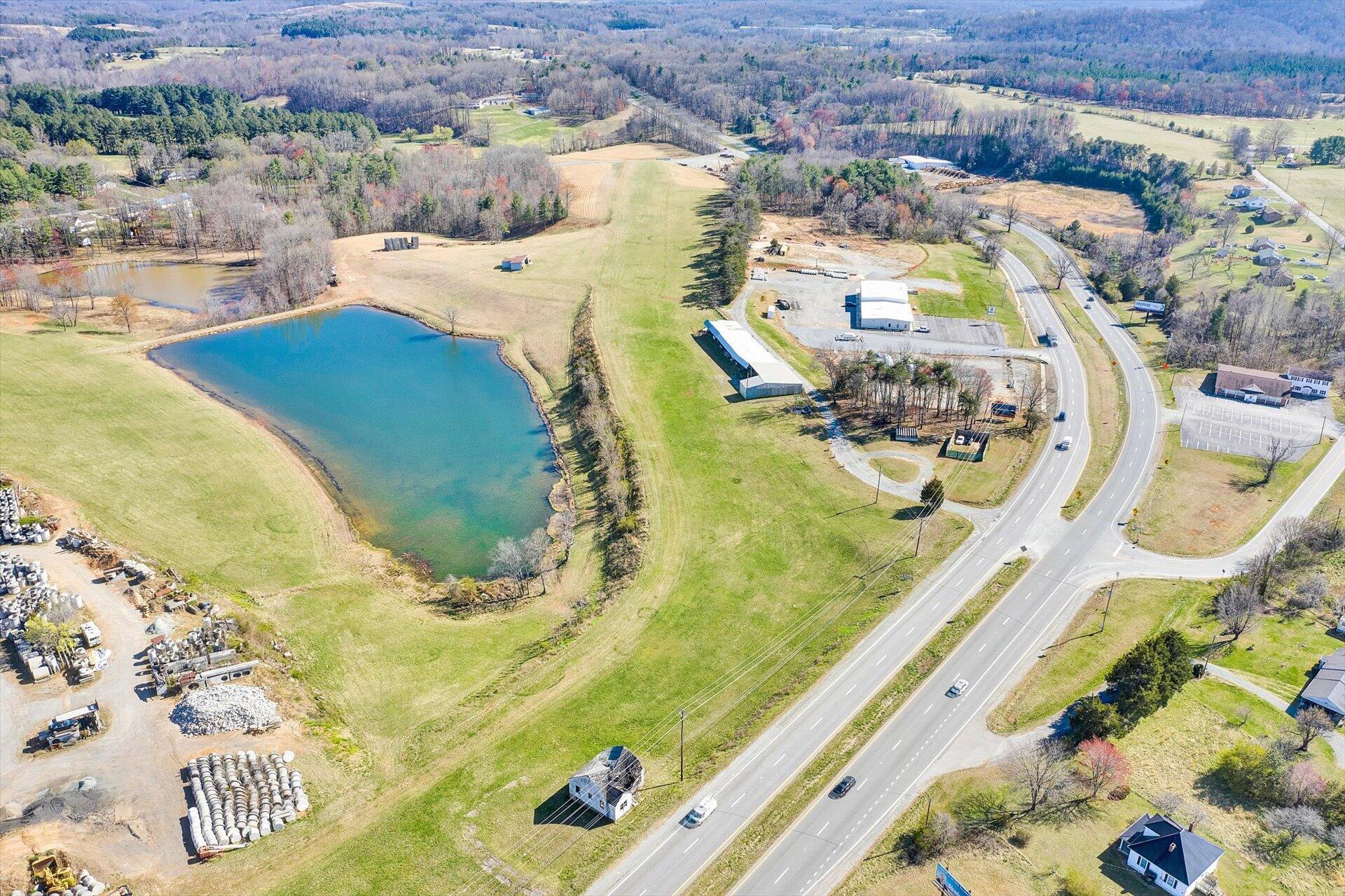 Image 4: 03-032120230008