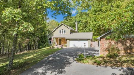 1347 Woodhaven Estates RD