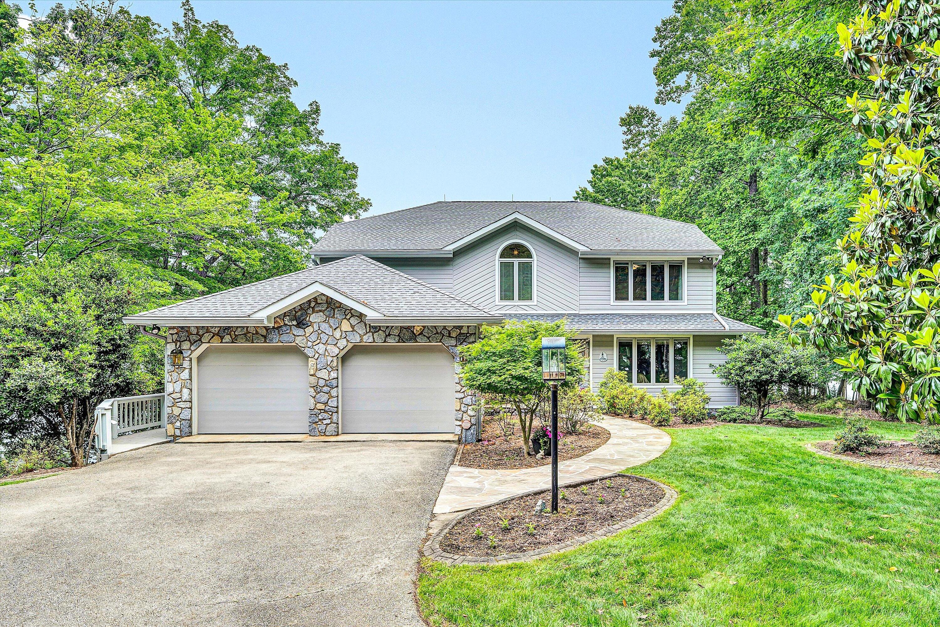 Image 3: 03-1-DSC00280