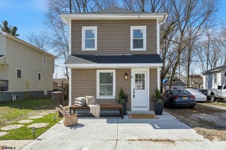 6 W Griffith St