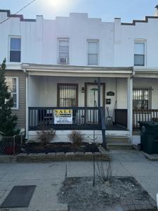 214 N FLORIDA