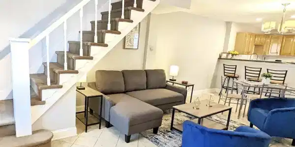 214 N FLORIDA