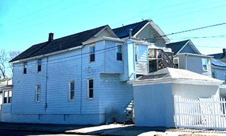 524 N Indiana Ave
