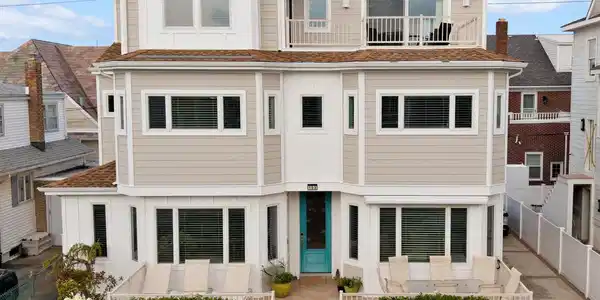 103 S Andover