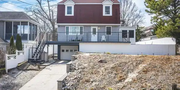 18 Pinewood Rd