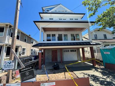 113 N Richards