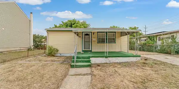 811 N Dr Martin Luther King