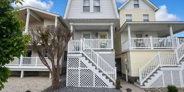 1502 West