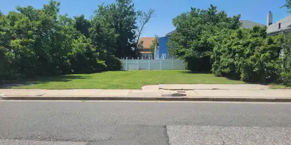 442 N Massachusetts