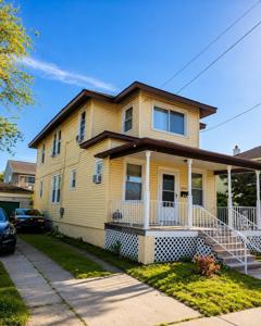 1610 Madison