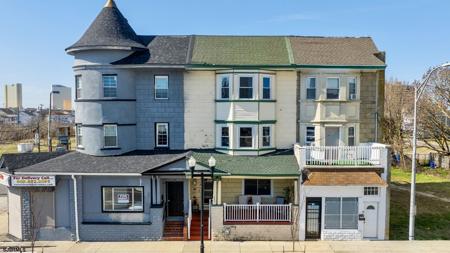 323 Atlantic