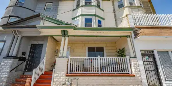 323 Atlantic