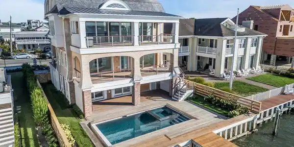 70 Bay Road