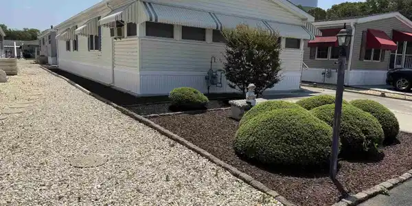 1402 S Rt 9