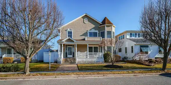 39 Spruce