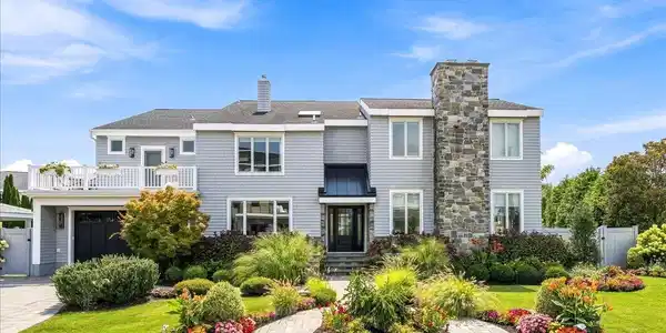 7506 Bayshore