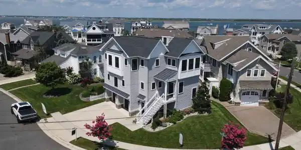 220 Northpoint