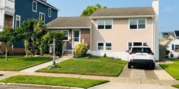114 23rd South