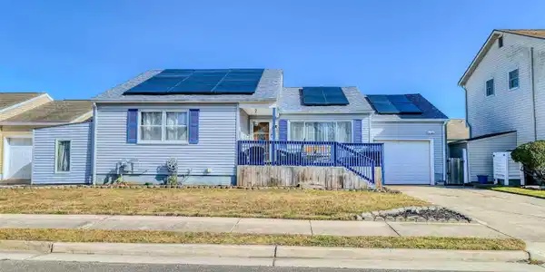 805 N Burghley