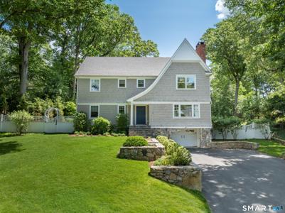 22 Ledge Road