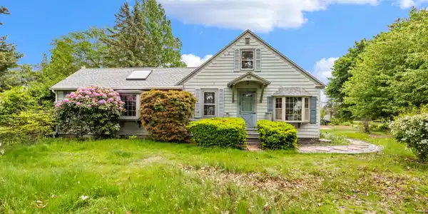 40 Uncas Road