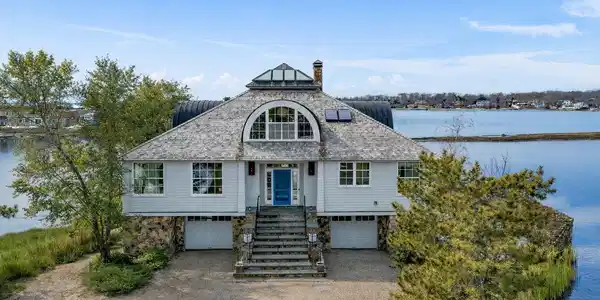 189 Shore Road