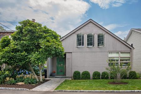 17 Pawson Trail