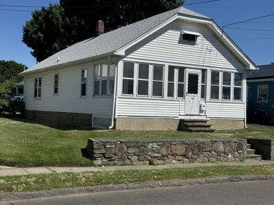1080 East Broadway