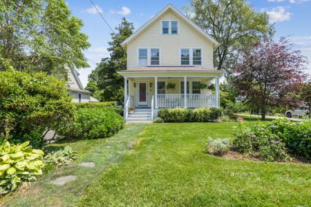 24 Warren Avenue