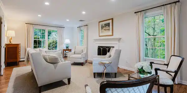 Image 4: Formal Living Room