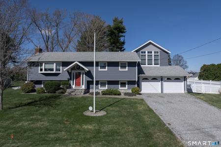 24 Indian Drive