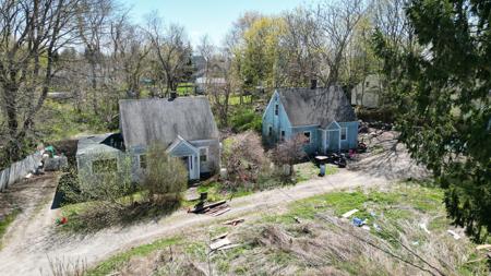 4 Mariani Court