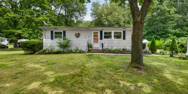 18 Old Forge Road
