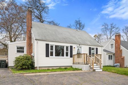 30 Clover Street