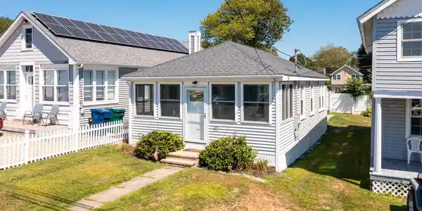 42 Old Colony Road