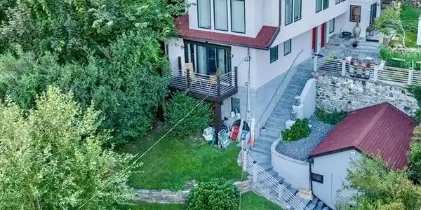 96 River Road
