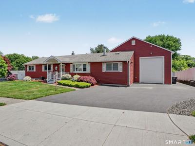 21 Linden Drive