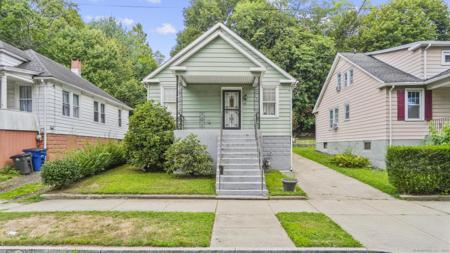 82 Huntington Avenue
