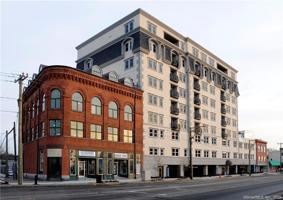 461 Bank Street