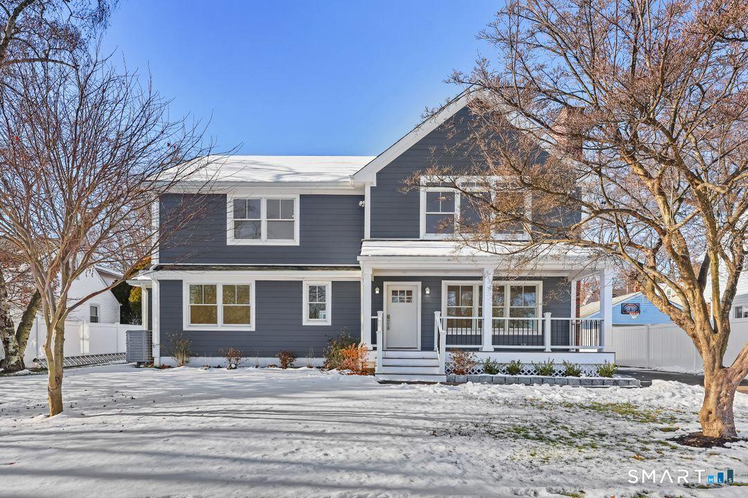 Image 1Front of House: Front View of 105 Houston Terrace
