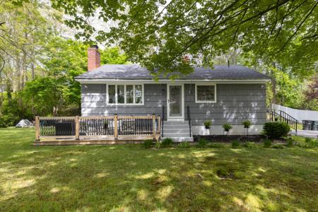 335 Edgefield Avenue