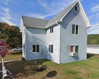 62 Benham Avenue