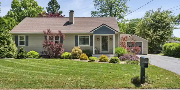 86 Fenwood Drive