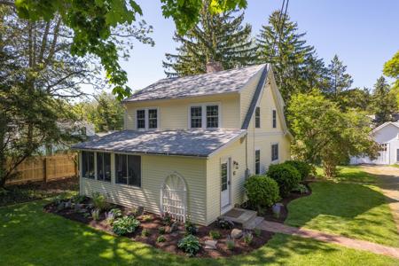 18 Pepperidge Lane