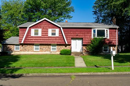 20 Homesteader Lane