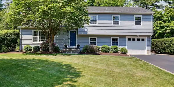 45 Cottontail Road